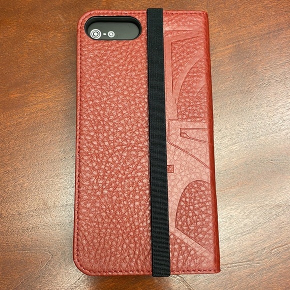 Hex Brands Star Wars Boba Fett Red leather phone case - Picture 2 of 4